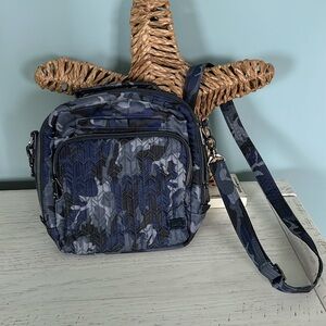 Lug Ranger camo navy, EUC